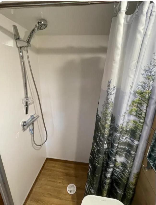 La Tiny House De Nanou Vendégház Rochefort Kültér fotó
